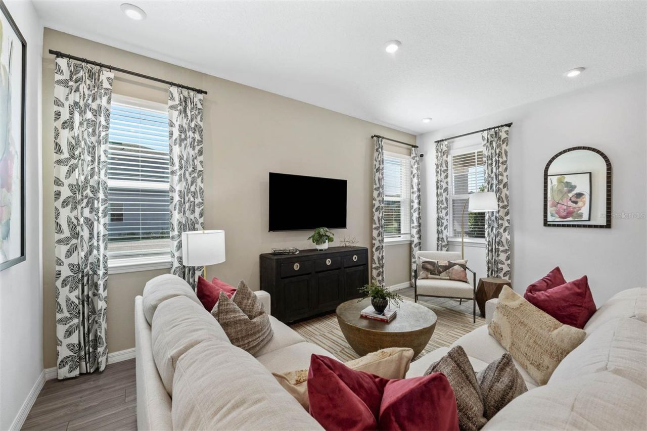 4698 Inner World Lane, Wesley Chapel, FL 33543 Photo
