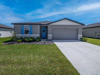 1748 FOREST RUN LANE  Auburndale, FL 33823