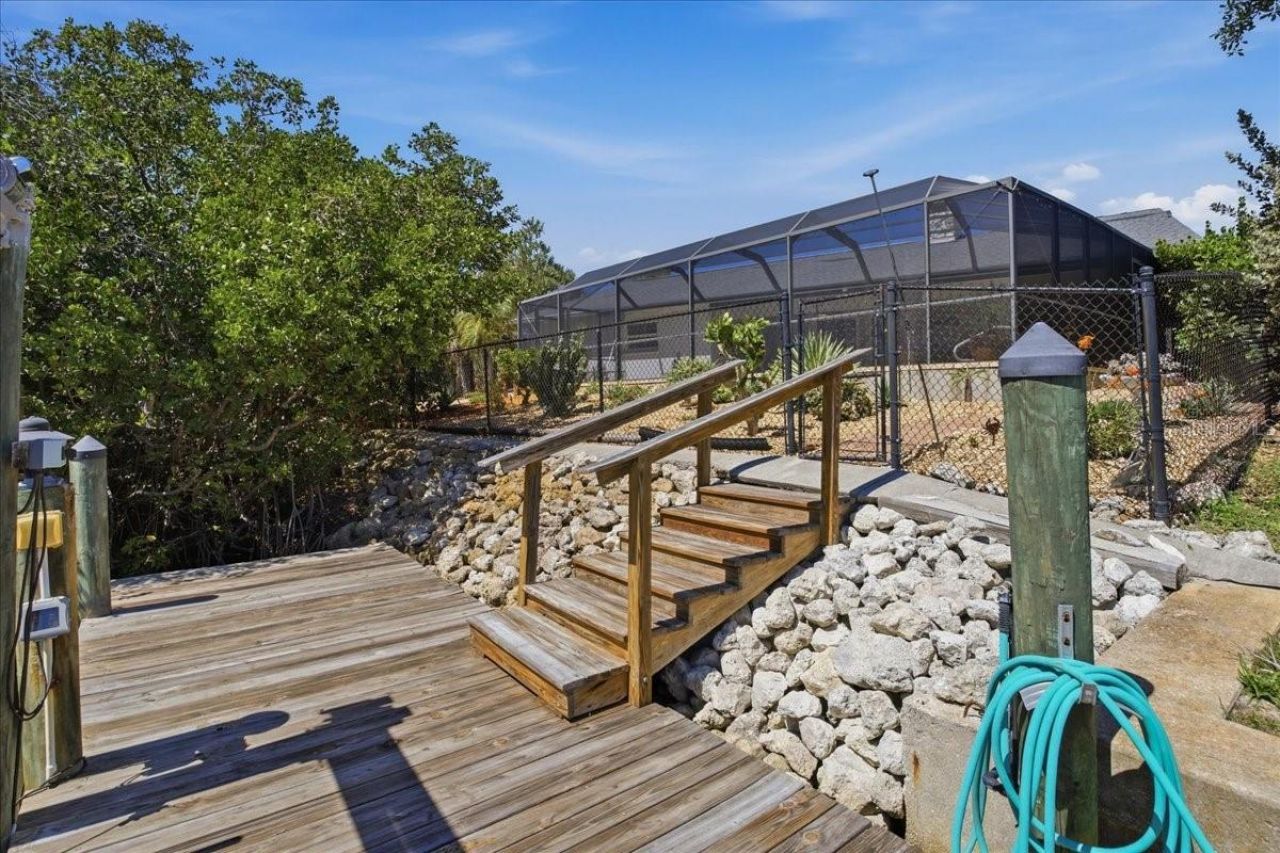 1231 Bayshore Drive, Englewood, FL 34223 Photo