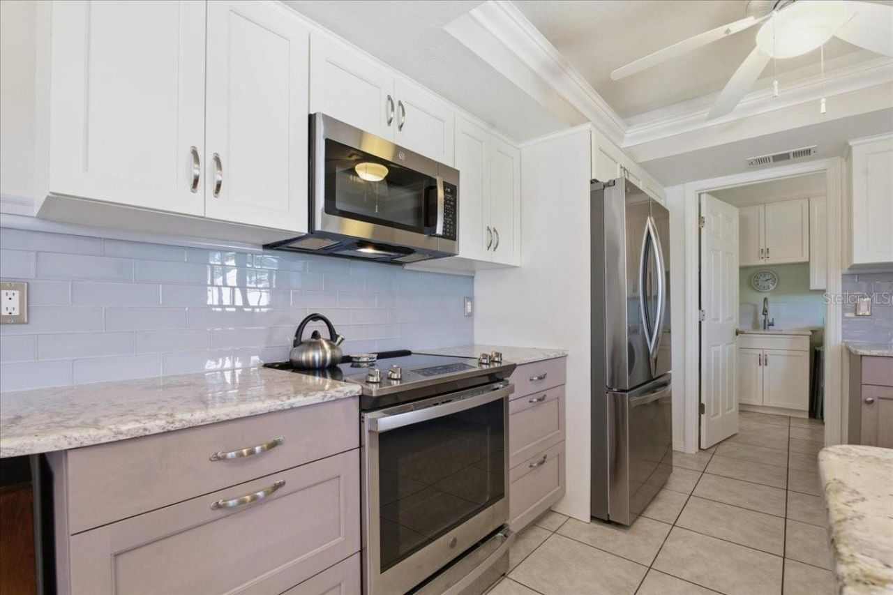 1231 Bayshore Drive, Englewood, FL 34223 Photo