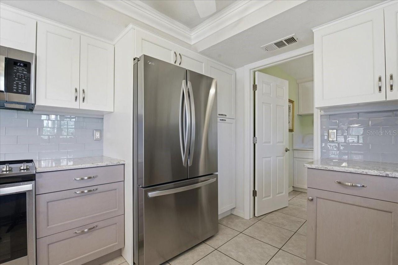 1231 Bayshore Drive, Englewood, FL 34223 Photo