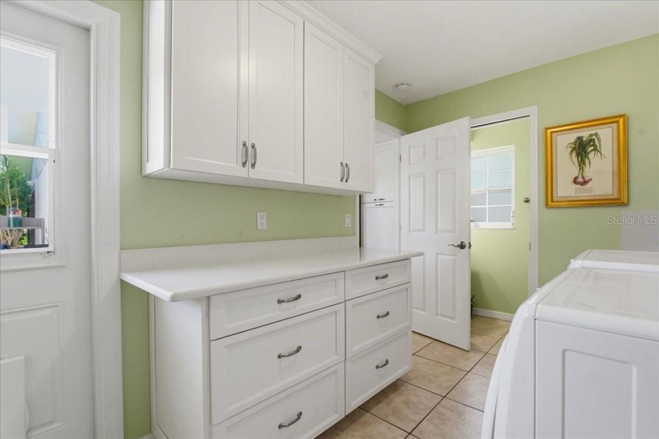 1231 Bayshore Drive, Englewood, FL 34223 Photo