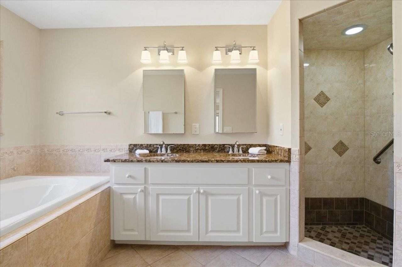 1231 Bayshore Drive, Englewood, FL 34223 Photo