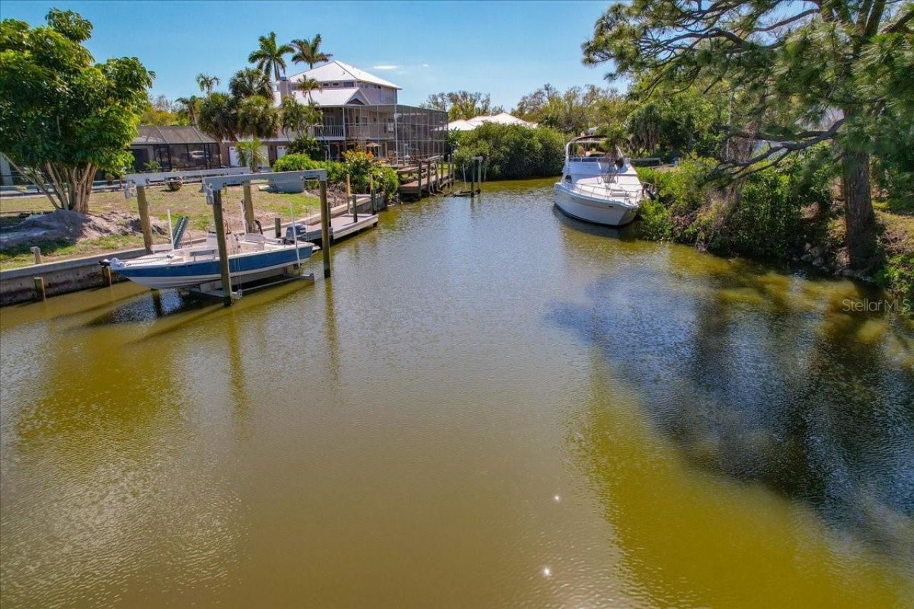 1231 Bayshore Drive, Englewood, FL 34223 Photo