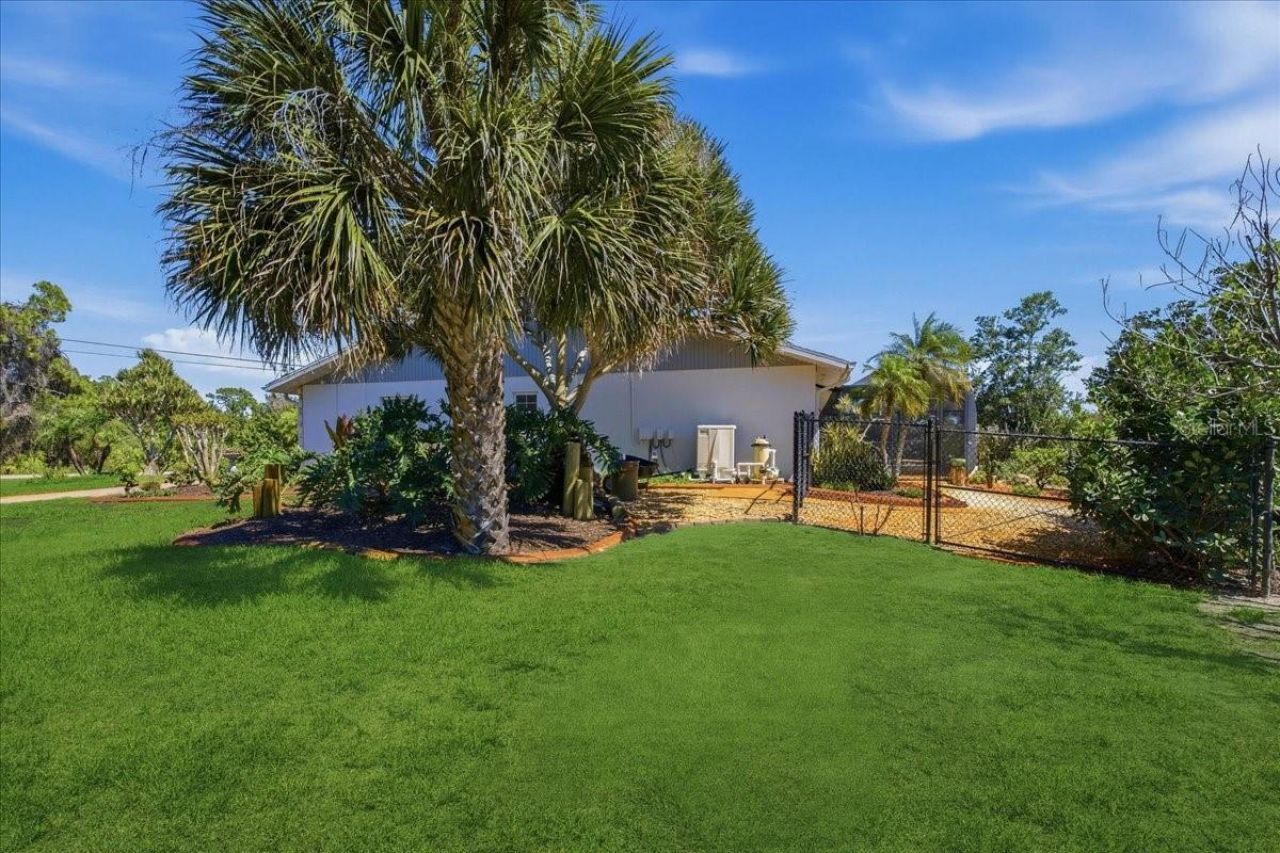 1231 Bayshore Drive, Englewood, FL 34223 Photo