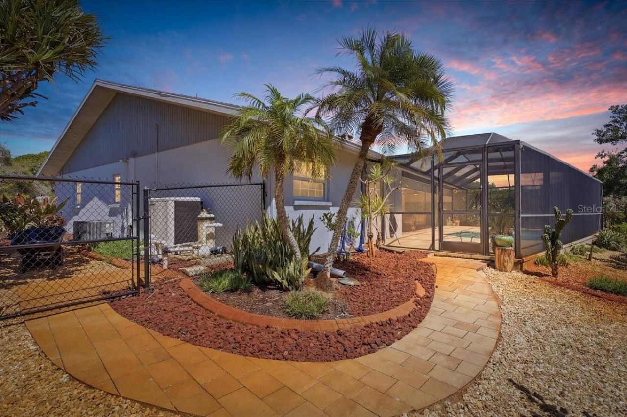 1231 Bayshore Drive, Englewood, FL 34223 Photo