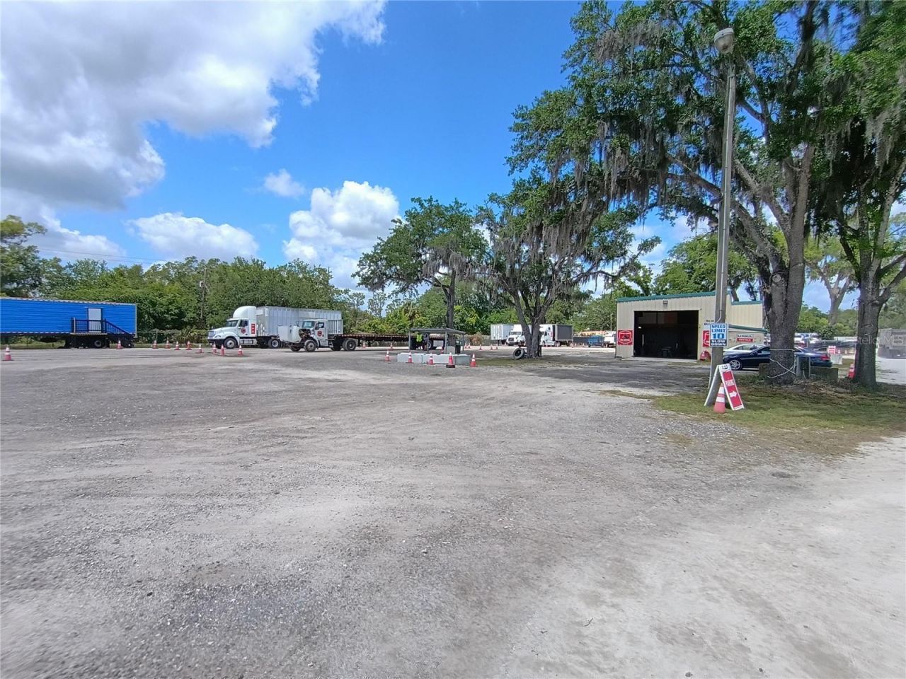 2410 E 92 Highway , Plant City, FL 33566 Photo