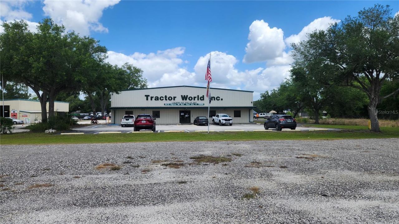 2410 E 92 Highway , Plant City, FL 33566 Photo