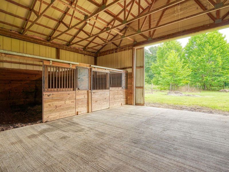 1300 Dannie Drive, Unit 2, Logan, OH 43138 Photo 5