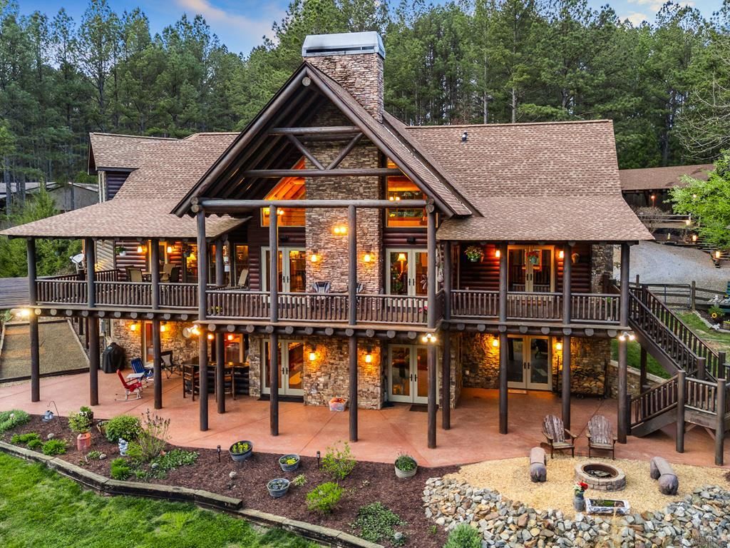 415 Kestrel Ridge Circle, Murphy, NC 28906 Main Photo