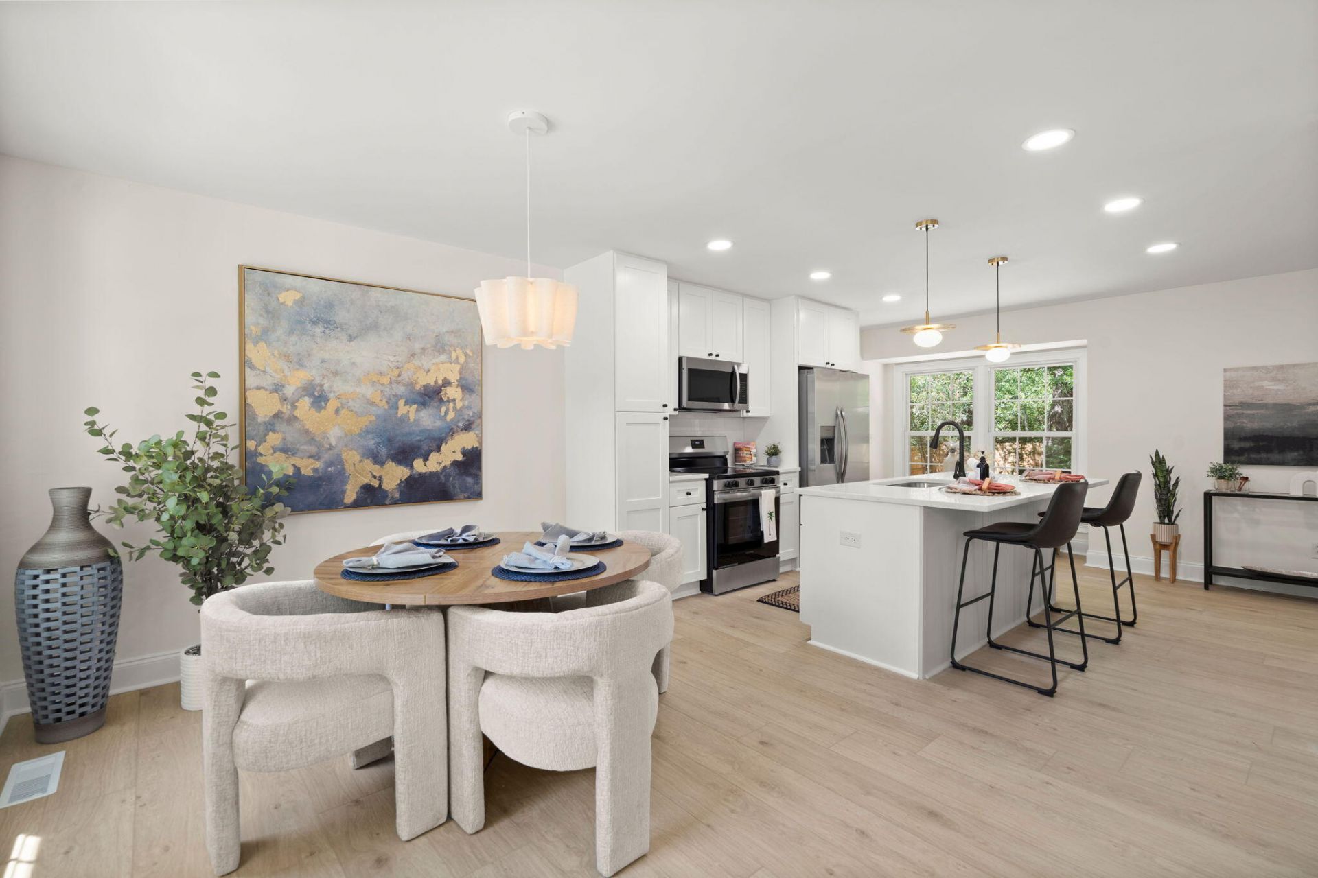 731 Canary Drive Photo 9