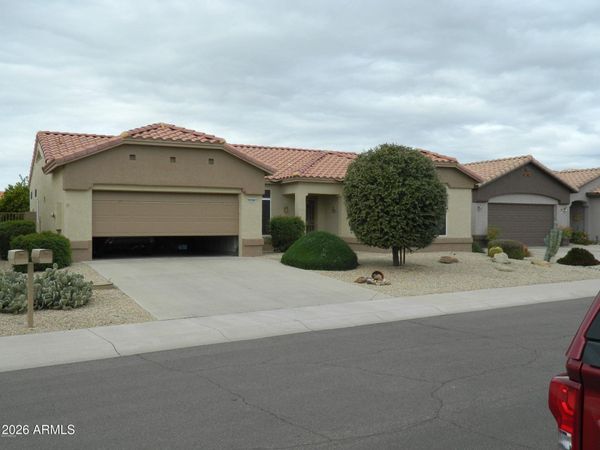 22520 N VIA DE LA CABALLA, Sun City West, AZ 85375