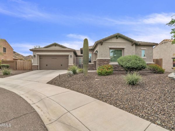 26801 N 11th Drive, Phoenix, AZ 85085