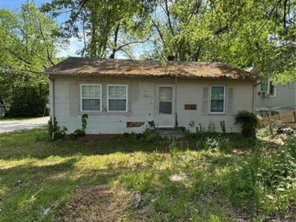 1401 Pershing Street , High Point, NC 27260