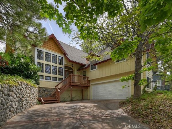 1078 Sandalwood, Lake Arrowhead, CA 92352