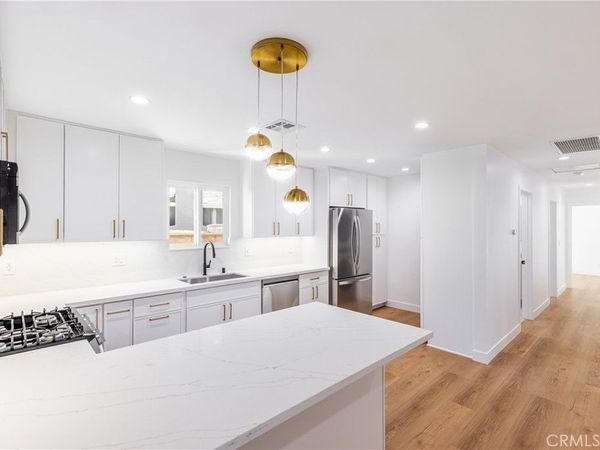 23019 Covello, West Hills, CA 91307