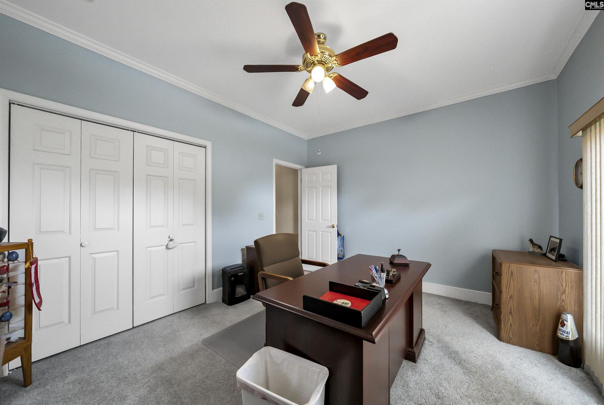 8 Southbury Lane  Photo 32