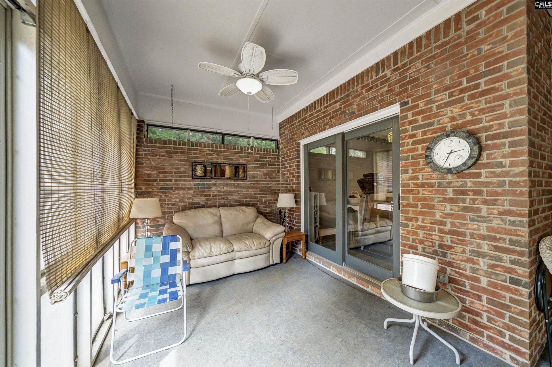 8 Southbury Lane  Photo 39