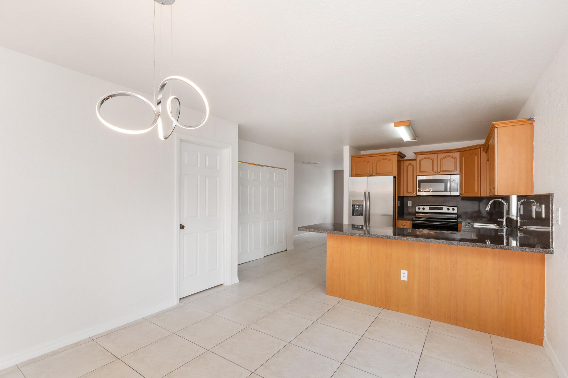 22 SW 6th Street, Unit 1, Hallandale Beach, FL 33009 Photo