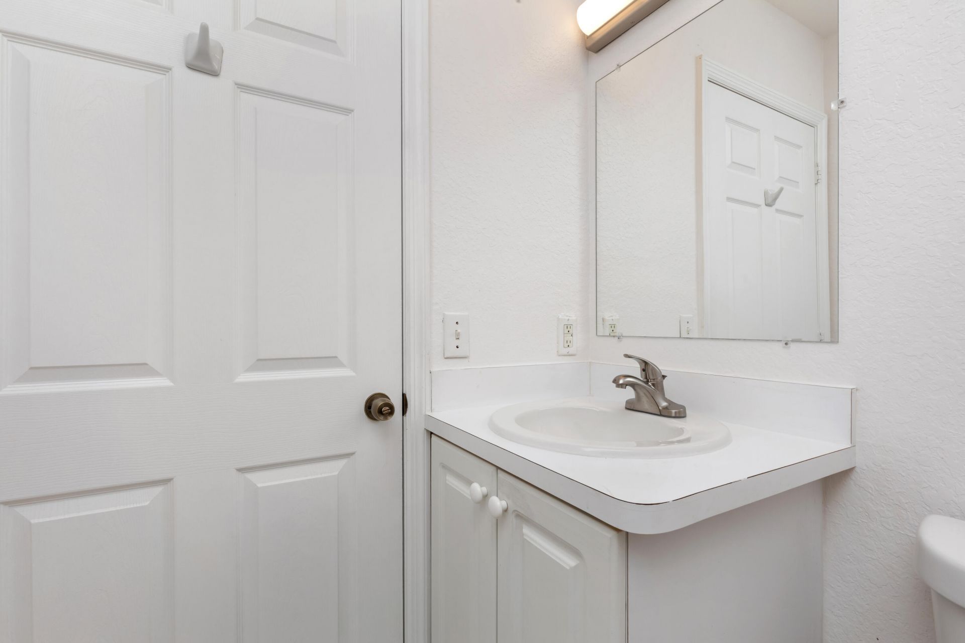 22 SW 6th Street, Unit 1, Hallandale Beach, FL 33009 Photo