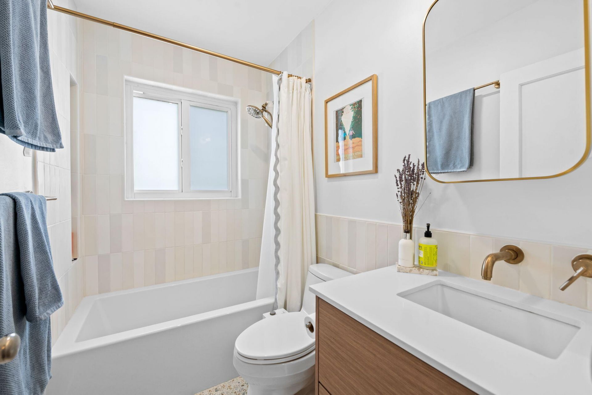 2135 SW 26th Street, Miami, FL 33133 Photo