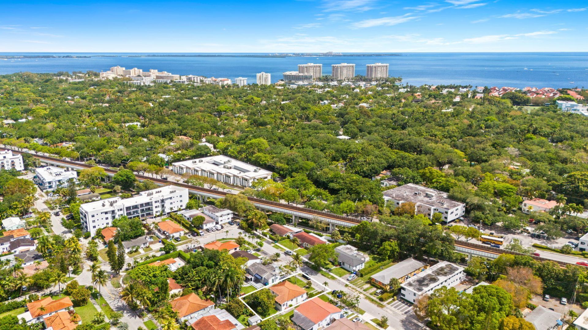 2135 SW 26th Street, Miami, FL 33133 Photo