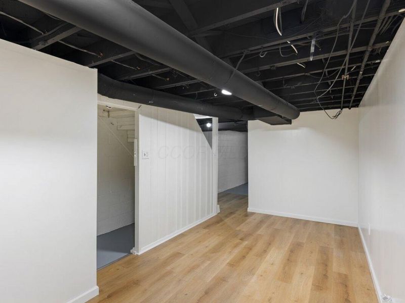 689 Georgian Drive , Columbus, OH 43228 Photo 15