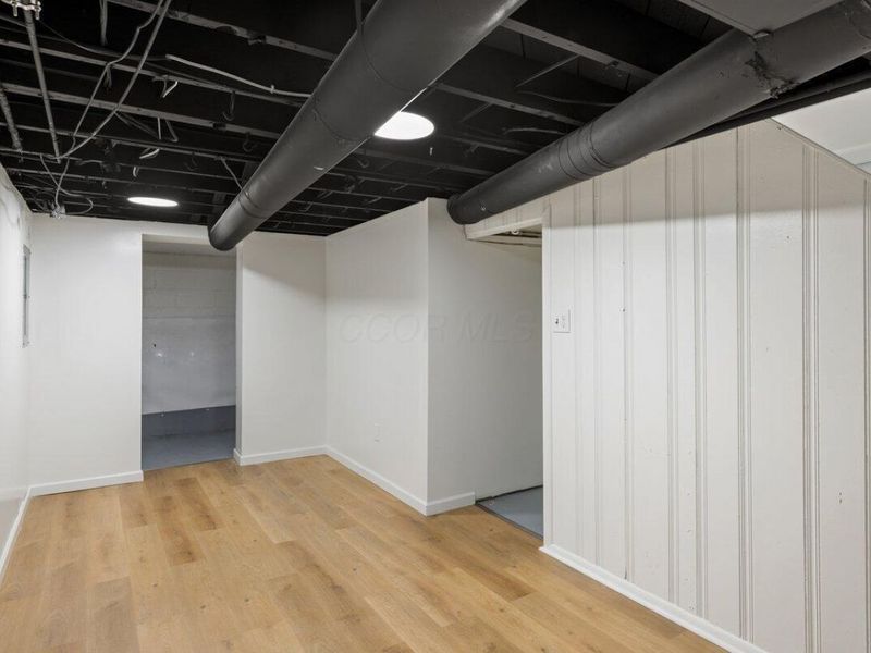 689 Georgian Drive , Columbus, OH 43228 Photo 16