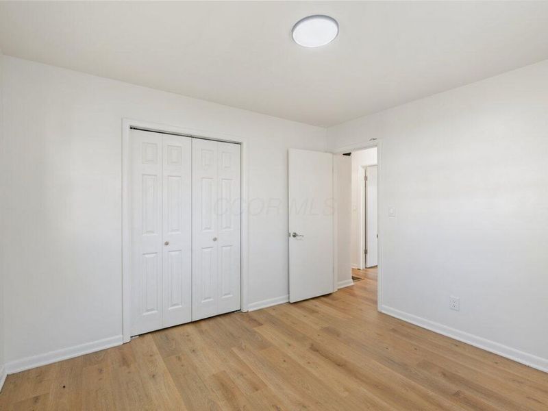 689 Georgian Drive , Columbus, OH 43228 Photo 9