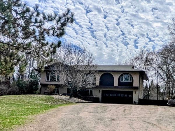 8788 288th Lane NE, North Branch, MN 55056