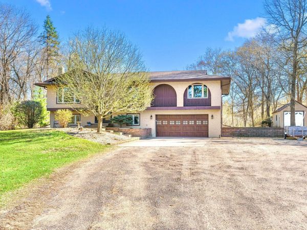 8788 288th Lane NE, North Branch, MN 55056