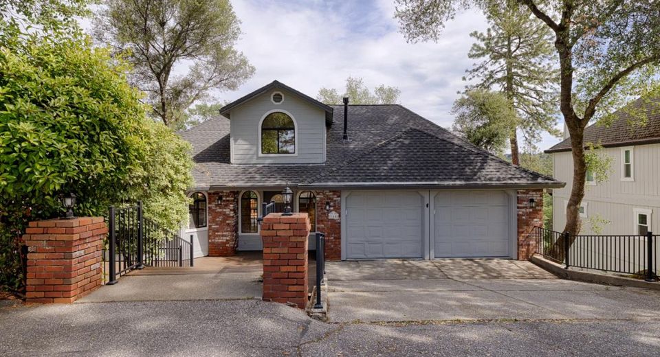 11448 Madrone Ct, Auburn, CA 95602 Photo