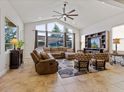 4333 Secretariat Way, Roseville, CA 95747 Photo
