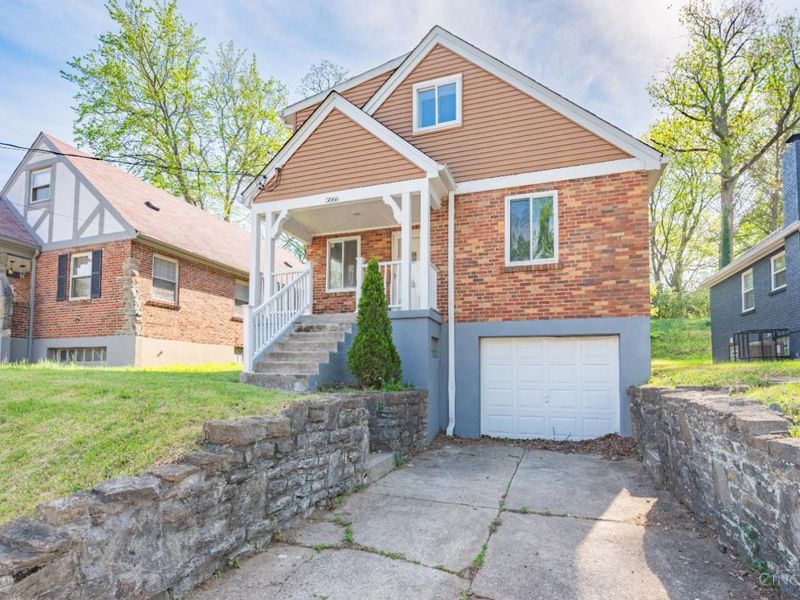 5866 Kennedy Avenue, Cincinnati, OH 45213 Photo 2