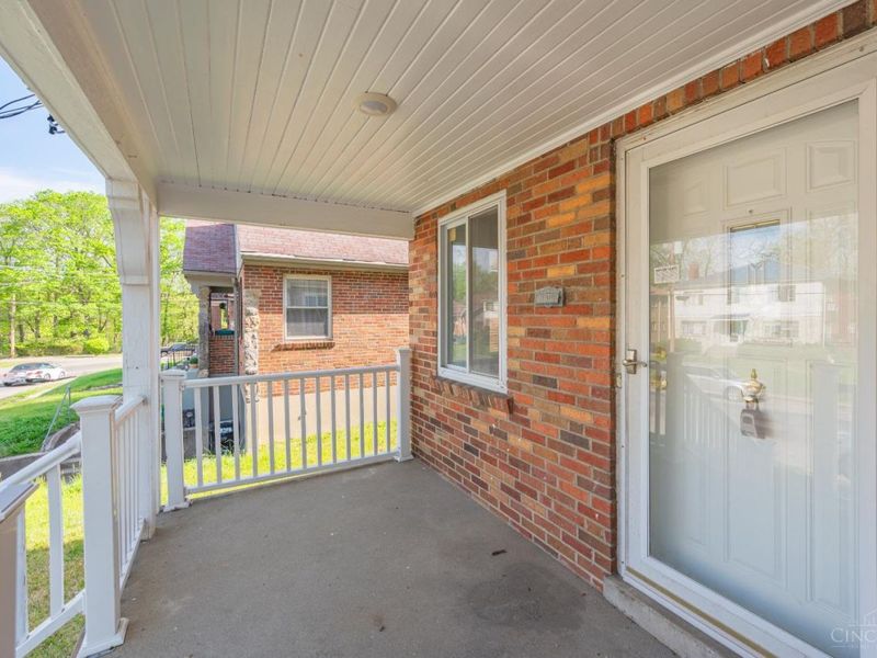 5866 Kennedy Avenue, Cincinnati, OH 45213 Photo 4