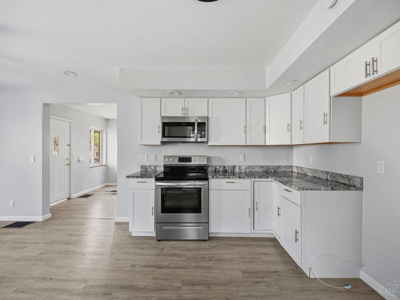 5866 Kennedy Avenue, Cincinnati, OH 45213 Photo 6