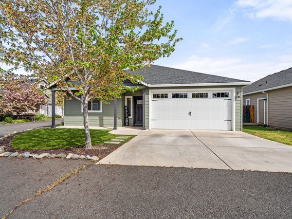 1350 Swayze Lane, Medford, OR 97501
