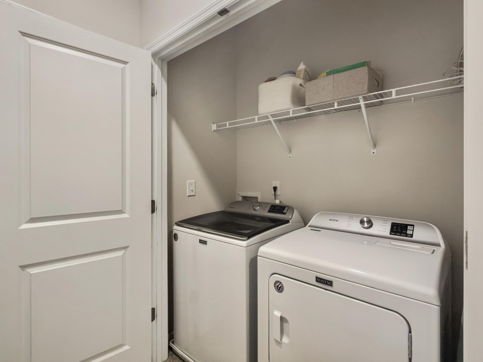 207 Harlequin Alley Photo 32