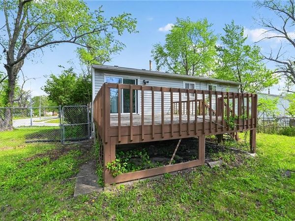 8701 E 96th Terrace, Kansas City, MO 64134