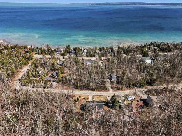 6586 Michigan Shores Drive, Charlevoix, MI 49720