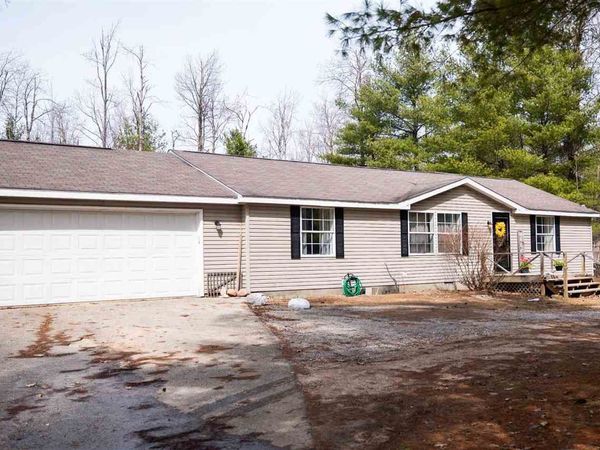 6809 Tremble Trail, Pellston, MI 49769