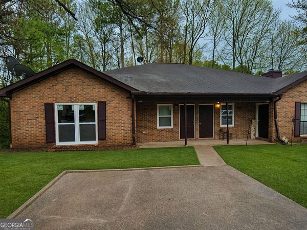 1086 Summer Brook Annex, College Park, GA 30349