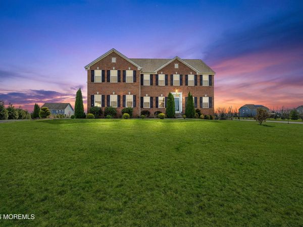 40 Gina Drive, Allentown, NJ 08501