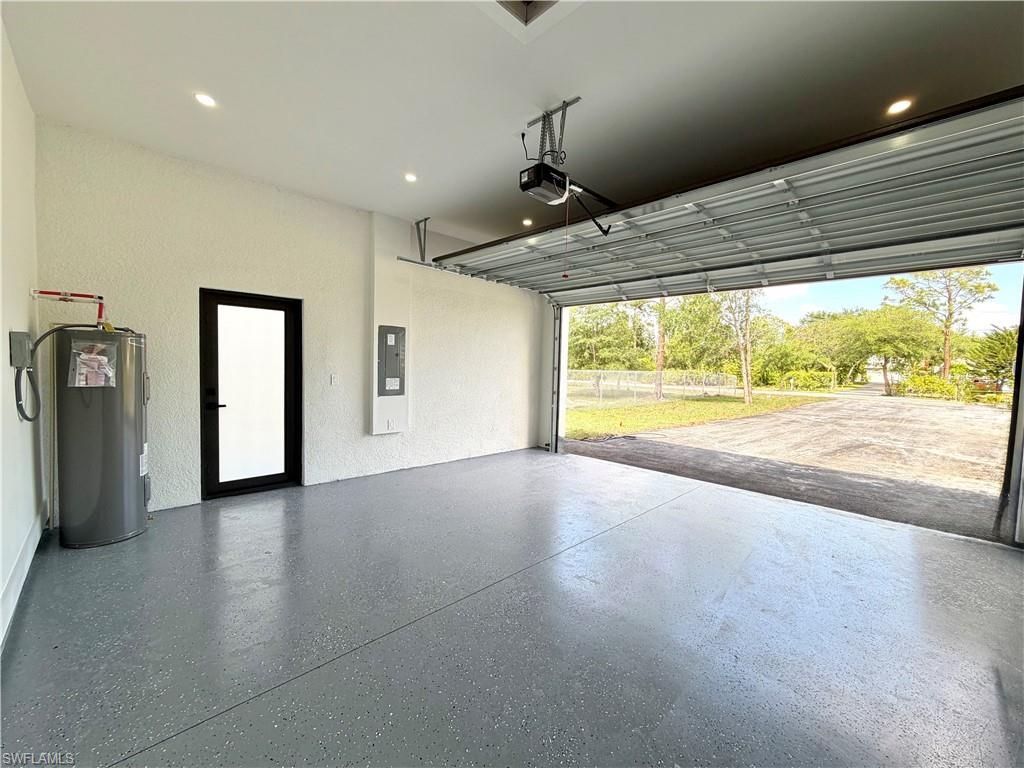 4283 10th St Ne, Naples, FL 34120 Photo