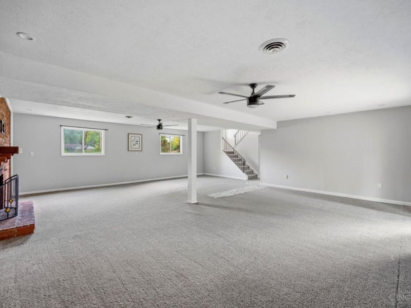 3647 E Galbraith Road, Amberley, OH 45236 Photo 30