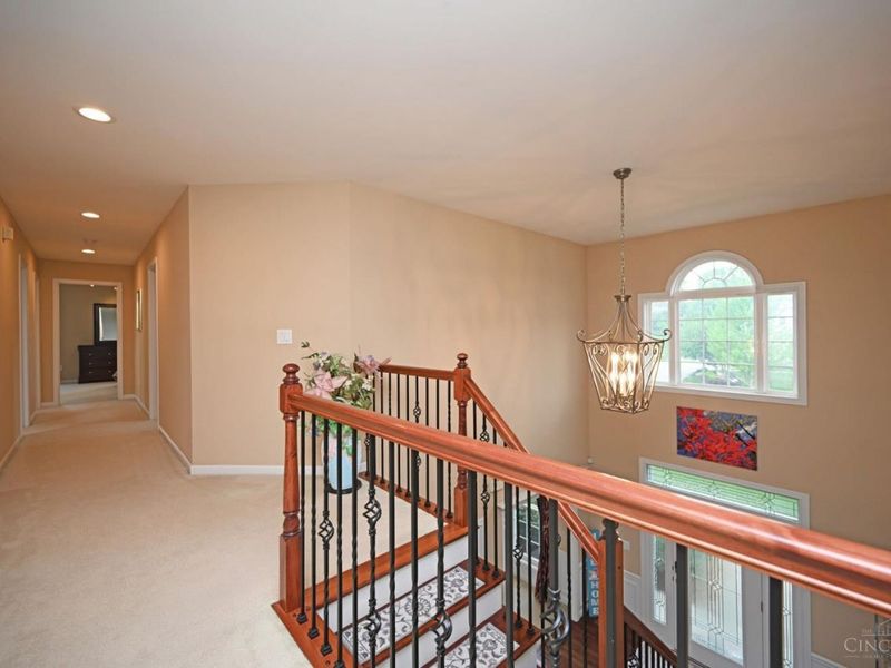 7434 Foxchase Drive, West Chester, OH 45069 Photo 28