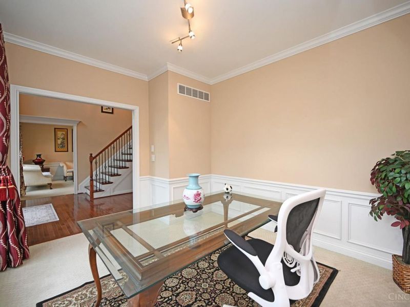 7434 Foxchase Drive, West Chester, OH 45069 Photo 9