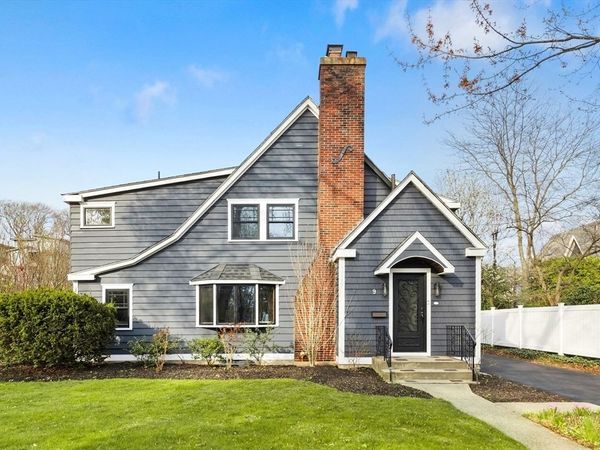 9 Venner Rd, Arlington, MA 02476