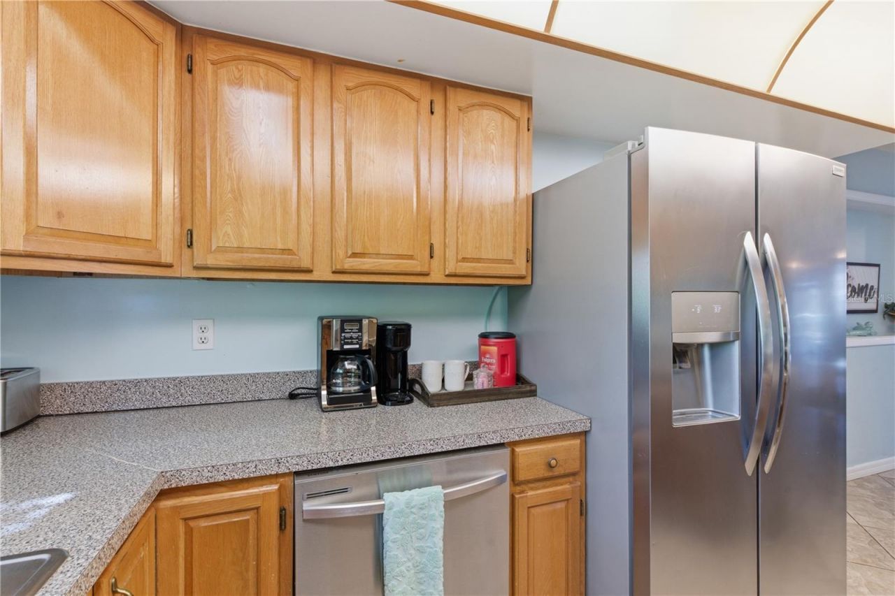 1 Maplewood Avenue , Clearwater, FL 33765 Photo