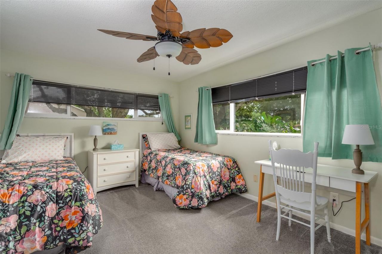 1 Maplewood Avenue , Clearwater, FL 33765 Photo